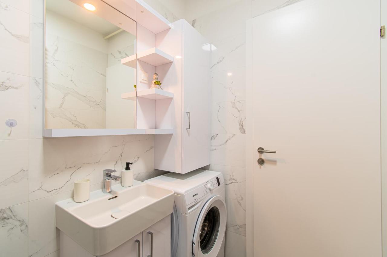 Flexible Selfcheckins 38 - Zagreb - Garage - Loggia - New - Luxury - Apartment Екстериор снимка